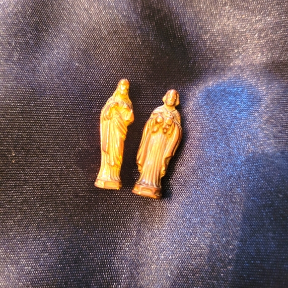 Gold Tone Miniature Pocket Saint Figurines - Picture 2 of 3